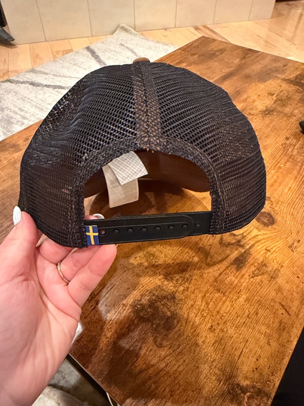 Fjällräven Men’s Trucker Hat - Picture 3 of 5